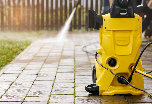 Post-Construction Pressure Washing in Chillicothe, IL